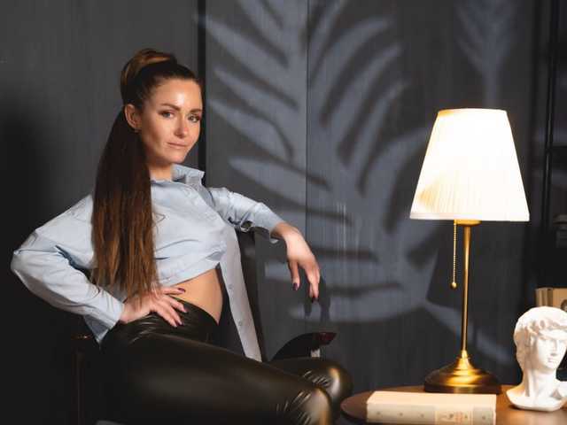 Фотография профиля FreyaFindomFitGoddess