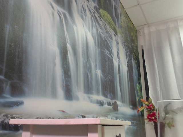 Скриншоты трансляции freyyaamore