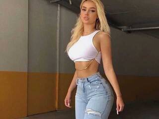 Эротический видеочат Fronezart