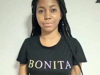 Эротический видеочат GabyMooree