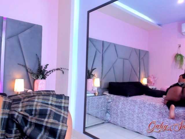Скриншоты трансляции GabyySantana