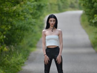 Эротический видеочат GadeeaRed