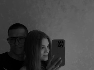 Эротический видеочат theadebuenoo