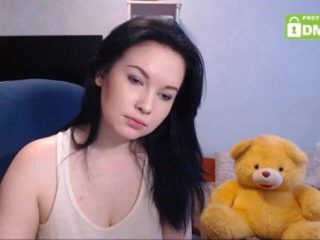 Скриншоты трансляции Get-Naked