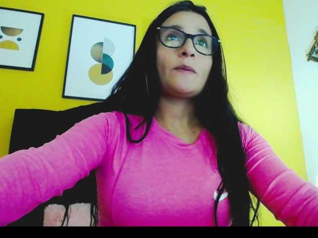 Скриншоты трансляции GiaConnor