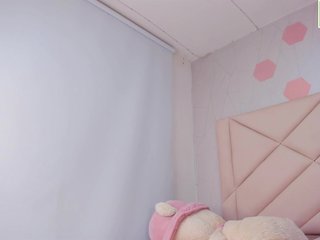 Эротический видеочат GiaScott