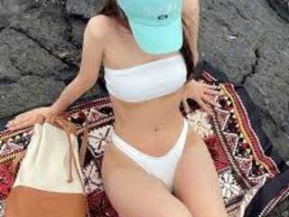 Эротический видеочат Giiulia