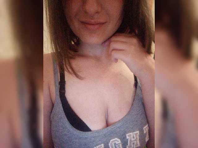 Скриншоты трансляции GinaNeon