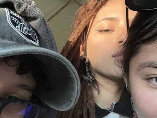 Эротический видеочат Girls-addicted-cum