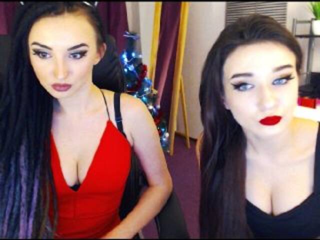 Скриншоты трансляции NightGirls1