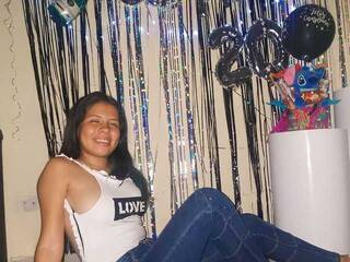 Эротический видеочат Giselle5