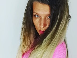 Эротический видеочат glamyglamour91