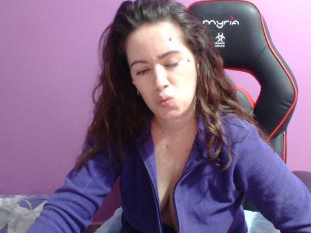 Скриншоты трансляции GldSquirt23