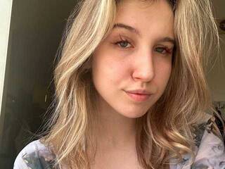 Эротический видеочат GlimmerVamp