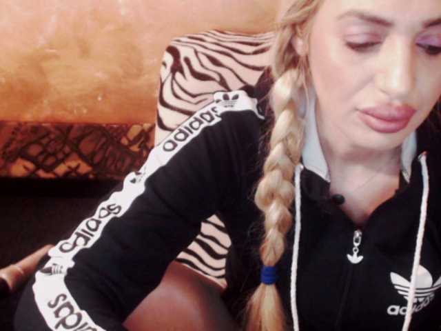 Скриншоты трансляции goodspleasure