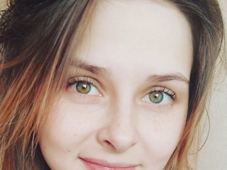 Эротический видеочат Green-eyed