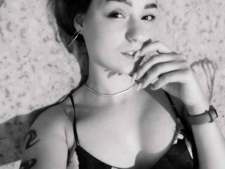 Эротический видеочат GrettaLi