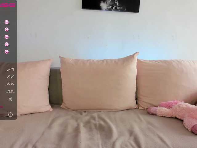 Скриншоты трансляции HaileyBee