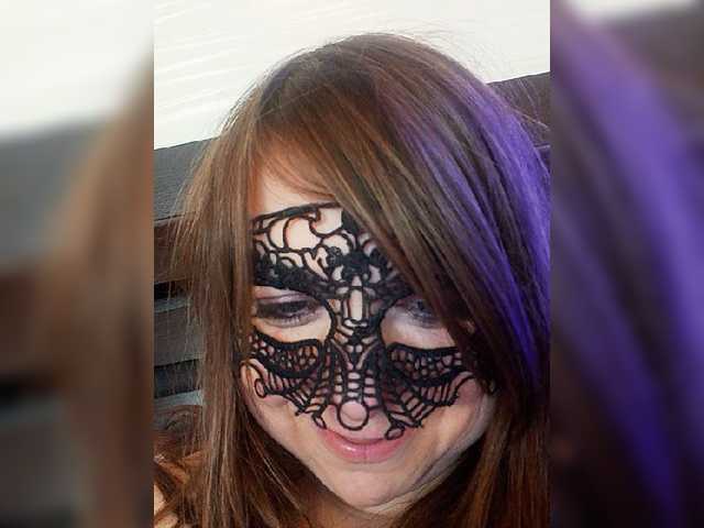 Скриншоты трансляции FLUFFY_BEAUTY