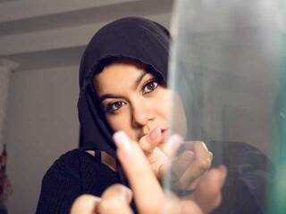 Эротический видеочат halimabashar