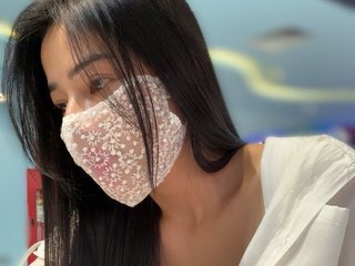 Эротический видеочат HamyQueen