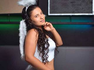 Эротический видеочат hannapetitee