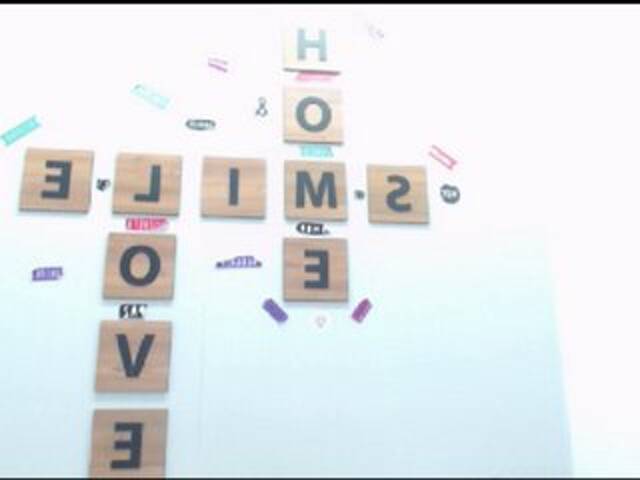 Скриншоты трансляции hannathomas