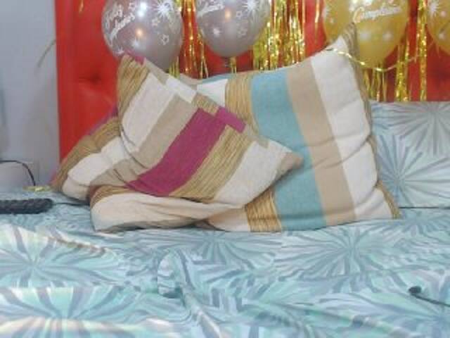 Скриншоты трансляции HarleyDaniel