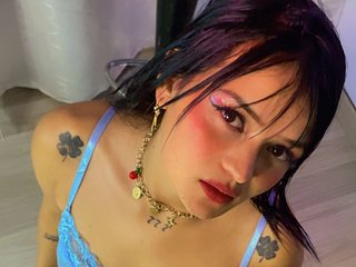 Эротический видеочат harleyqueen18