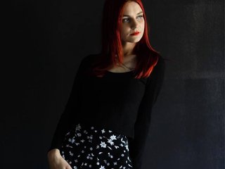 Эротический видеочат HazelMoore