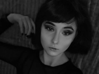 Эротический видеочат Helenaobscura