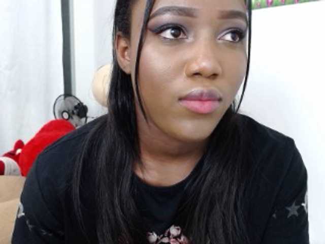 Скриншоты трансляции hellenjhonson