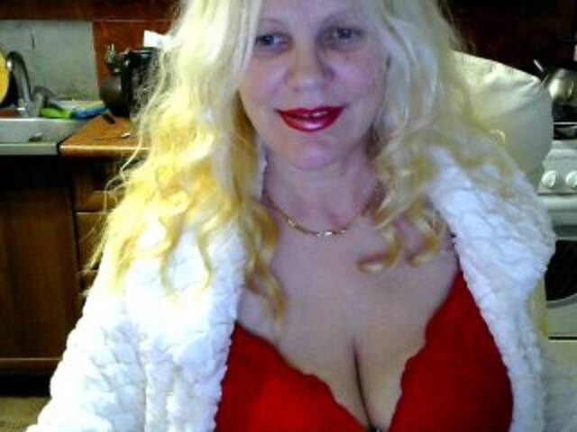 Скриншоты трансляции helpmee