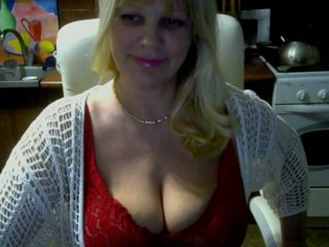 Скриншоты трансляции helpmee