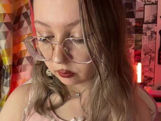Эротический видеочат henby_streams