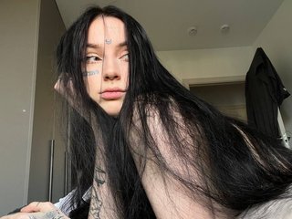 Эротический видеочат heyitskira