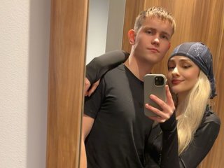 Эротический видеочат HighAndCouple1