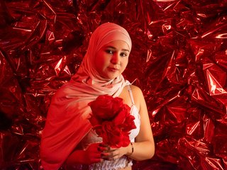 Эротический видеочат Hijab-Sami