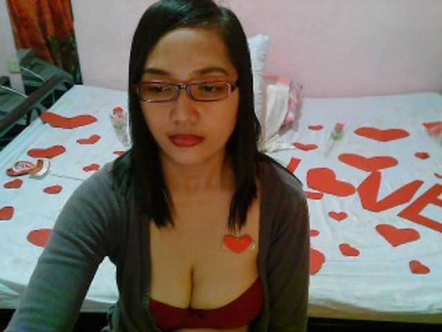 Скриншоты трансляции hillarycute