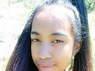 Эротический видеочат Hollybelle