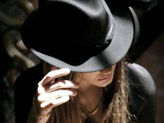 Эротический видеочат HollyJohnsoon