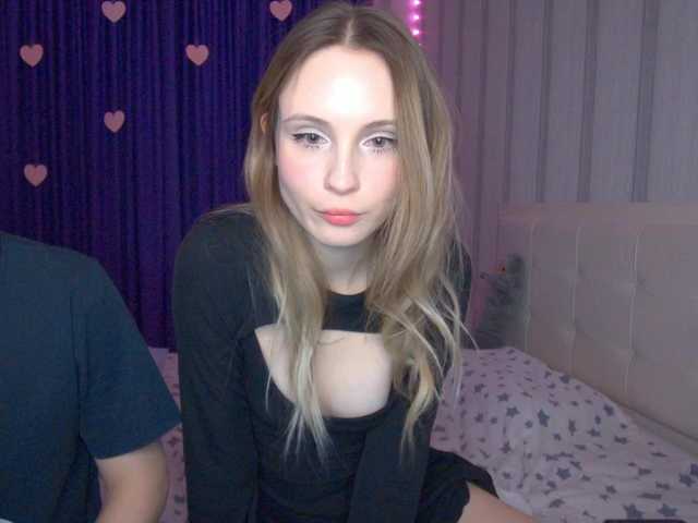 Скриншоты трансляции schoolgirl