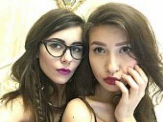 Эротический видеочат hollykris