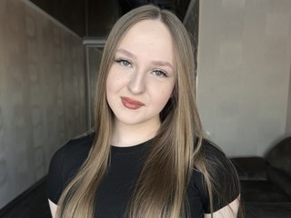 Эротический видеочат HoneyAmelia