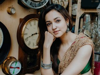 Эротический видеочат honeyrose168