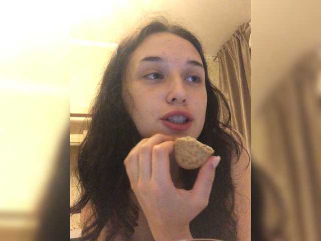 Скриншоты трансляции HorneyJozy