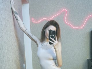 Эротический видеочат HorneyDiwazz