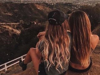 Эротический видеочат hornyprincsss