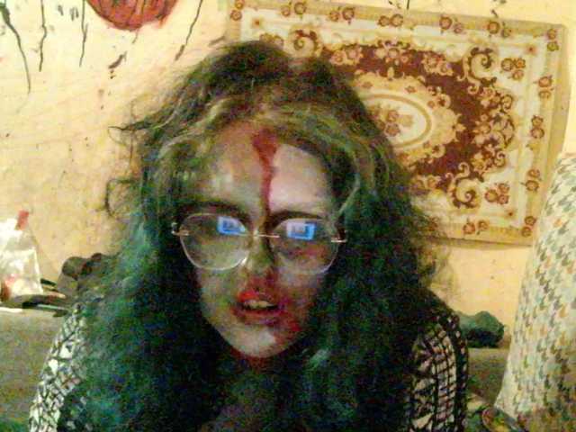 Скриншоты трансляции HorrorDream