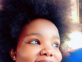 Эротический видеочат HotAFQueen